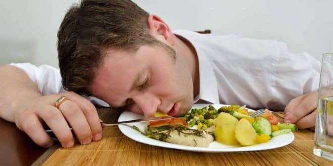 Sau bữa cơm người ta hay có cảm giác mệt mỏi và buồn ngủ