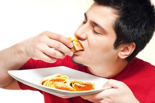 Ăn không nhai kỹ là thói quen xấu của nhiều người